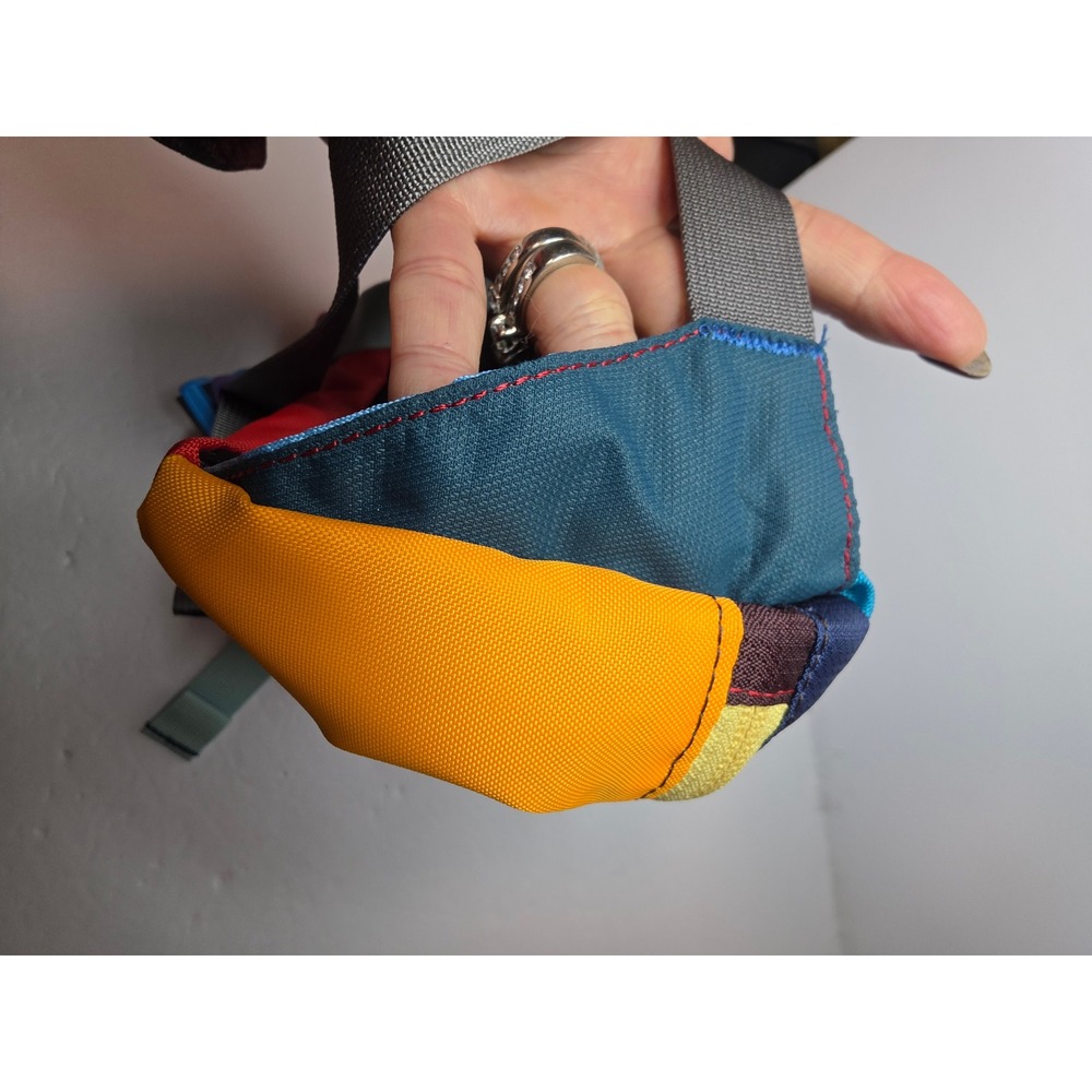 Cotopaxi Kapai 1.5L Hip Pack Del Dia Multicolor Waist Bag St Charles Logo! Rare - Picture 14 of 16